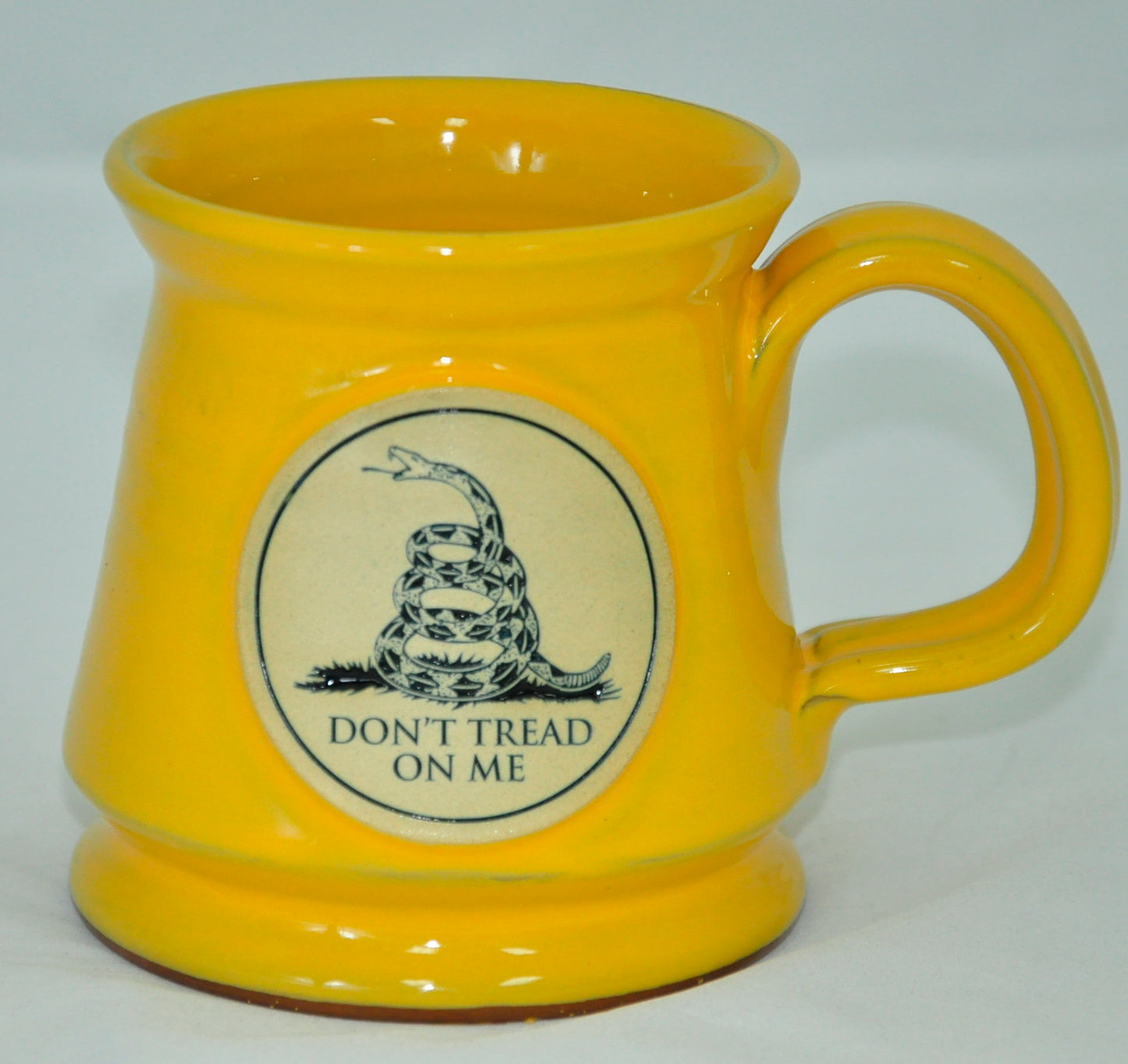 Gadsden pottery mug - yellow